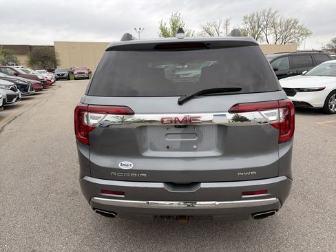 Used 2020 GMC Acadia Denali w/ Denali Ultimate Package AWD/4WD image 6