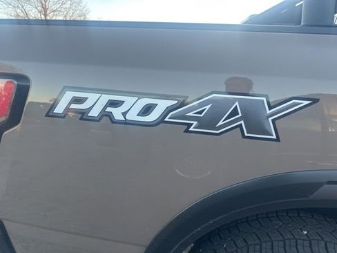 Used 2023 Nissan Titan PRO-4X w/ Pro-4x Convenience Package image 4