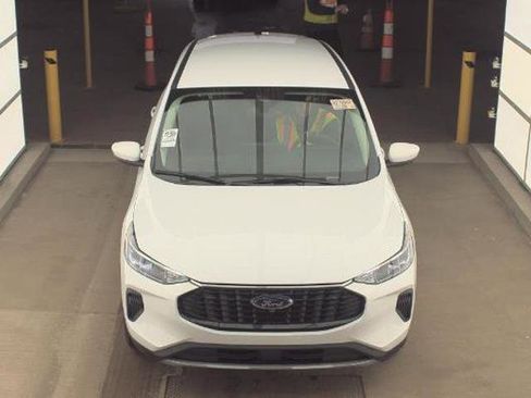 Certified 2023 Ford Escape Active w/ Tech Pack #2 image 2