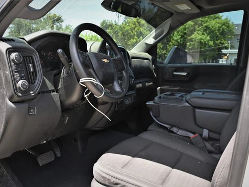 Used 2024 Chevrolet Silverado 2500 Custom w/ Custom Value Package AWD/4WD image 14