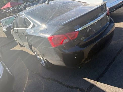 Used 2017 Chevrolet Impala LT w/ Leather Package FWD image 3