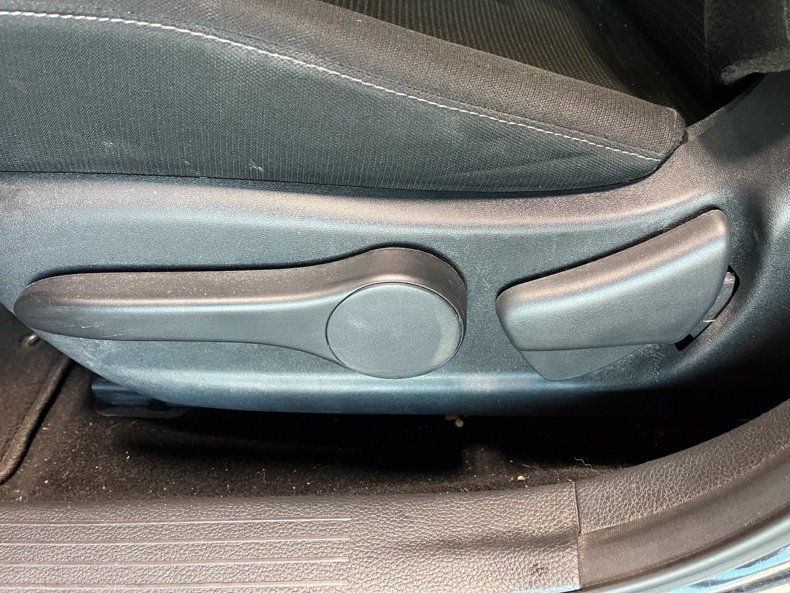 Used 2019 Nissan Sentra S FWD image 16