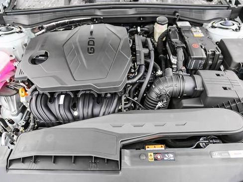 New 2025 Hyundai Sonata SEL image 13