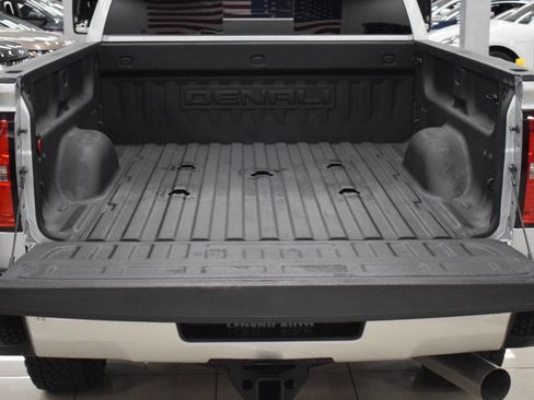 Used 2019 GMC Sierra 2500 Denali w/ Duramax Plus Package image 23
