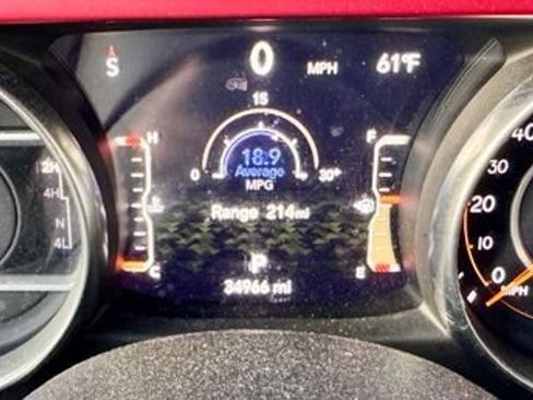 Used 2023 Jeep Gladiator Rubicon w/ Cold Weather Group AWD/4WD image 12