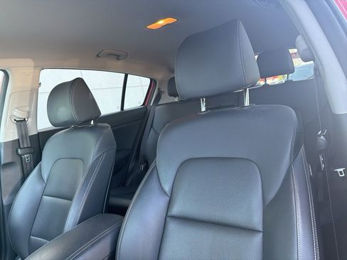 Used 2020 Kia Sportage EX AWD/4WD image 4