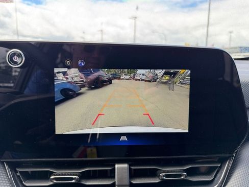 Used 2025 Chevrolet Equinox RS AWD/4WD image 18