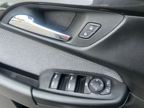 Used 2025 Chevrolet TrailBlazer LT image 20