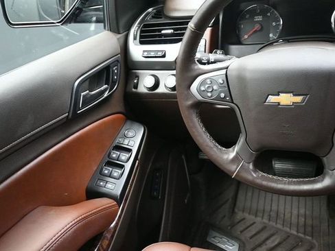 Used 2018 Chevrolet Tahoe Premier image 20