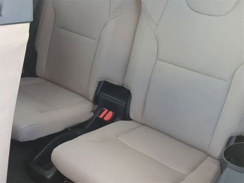 New 2026 Volvo XC90 B6 Plus w/ Protection Package Premier image 20