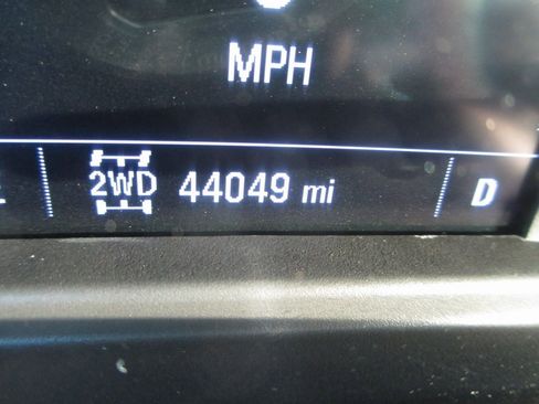 Certified 2023 Chevrolet Silverado 2500 Custom w/ Custom Value Package image 25