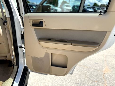 Used 2012 Ford Escape XLT image 34