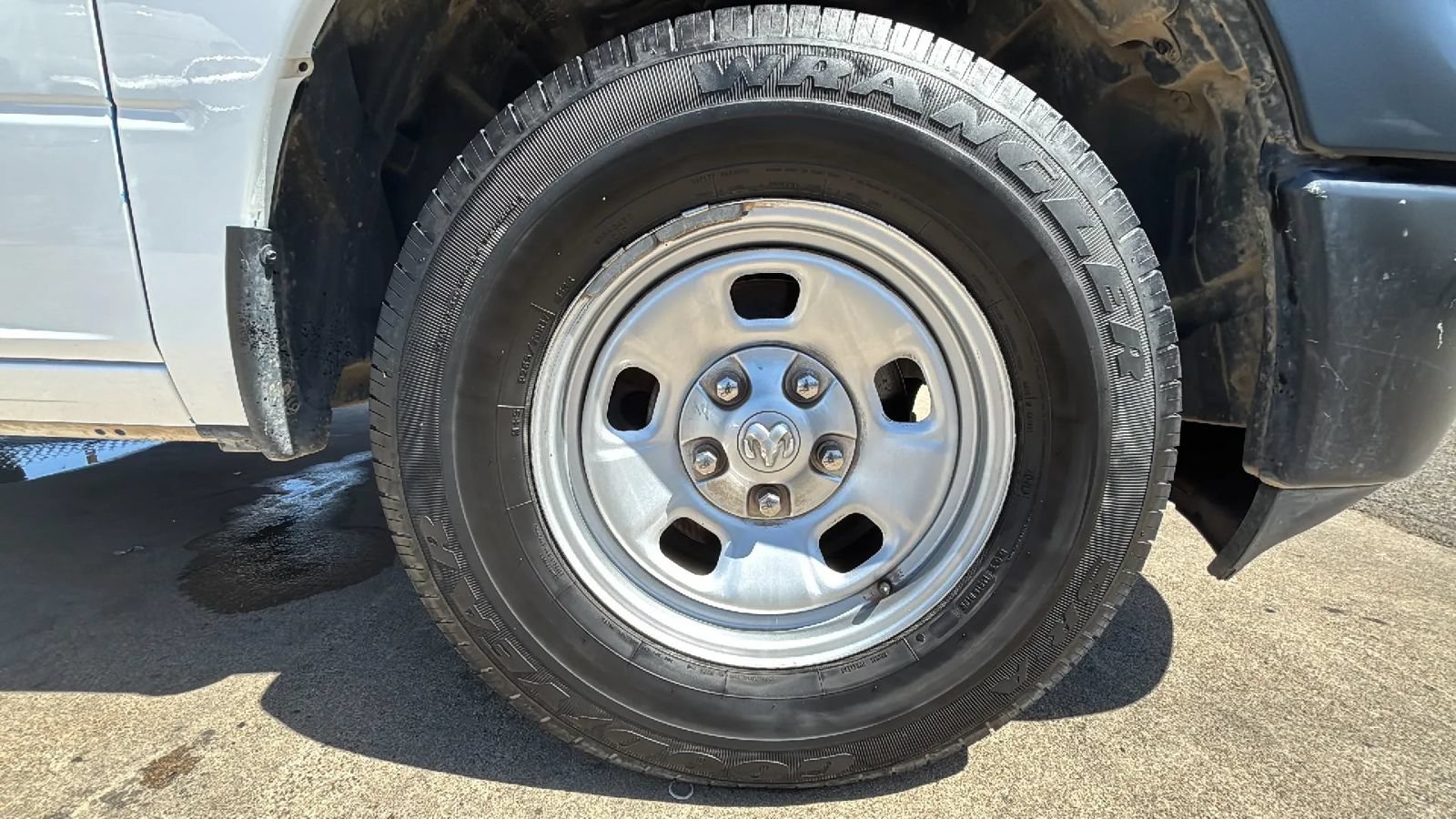 Used 2022 RAM 1500 Classic Tradesman AWD/4WD image 49