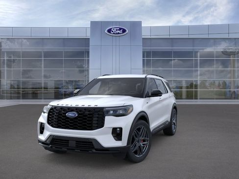 New 2026 Ford Explorer ST-Line w/ ST-Line Street Pack AWD/4WD image 25