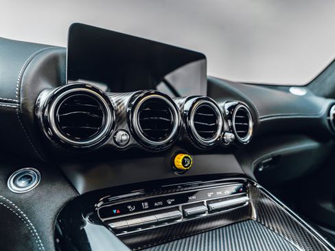 Used 2020 Mercedes-Benz AMG GT R image 54