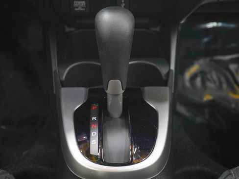 Used 2019 Honda Fit EX image 17