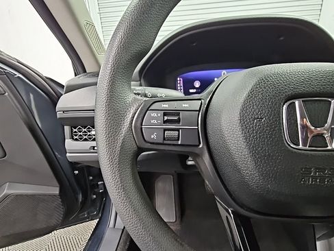 Used 2024 Honda Accord EX image 23