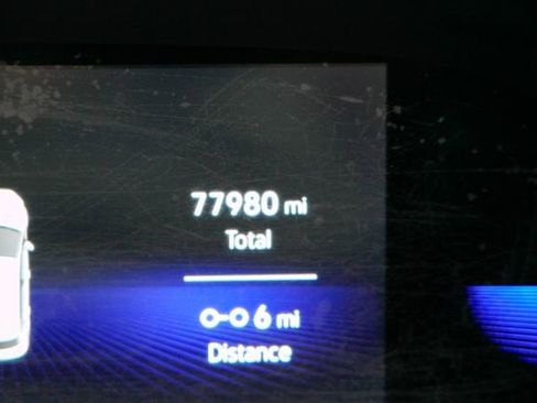 Used 2022 Volkswagen Taos SE image 33