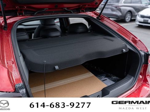 New 2026 MAZDA MAZDA3 Hatchback w/Premium Plus Pkg AWD/4WD image 36