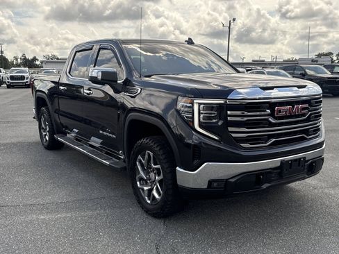 Used 2025 GMC Sierra 1500 SLT w/ SLT Premium Package AWD/4WD image 1