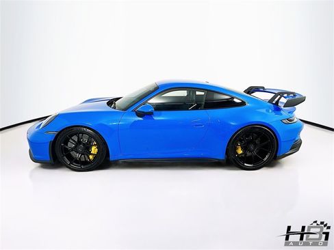 Used 2022 Porsche 911 GT3 image 9