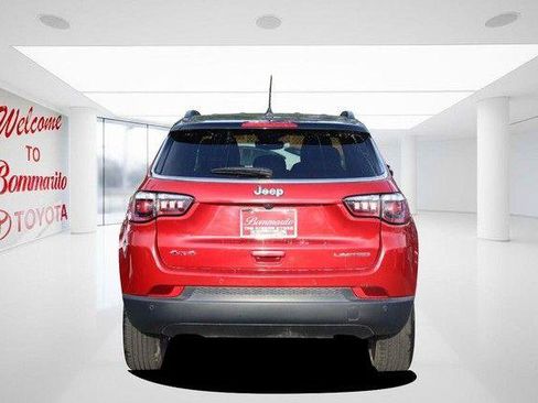 Used 2025 Jeep Compass Limited AWD/4WD image 6