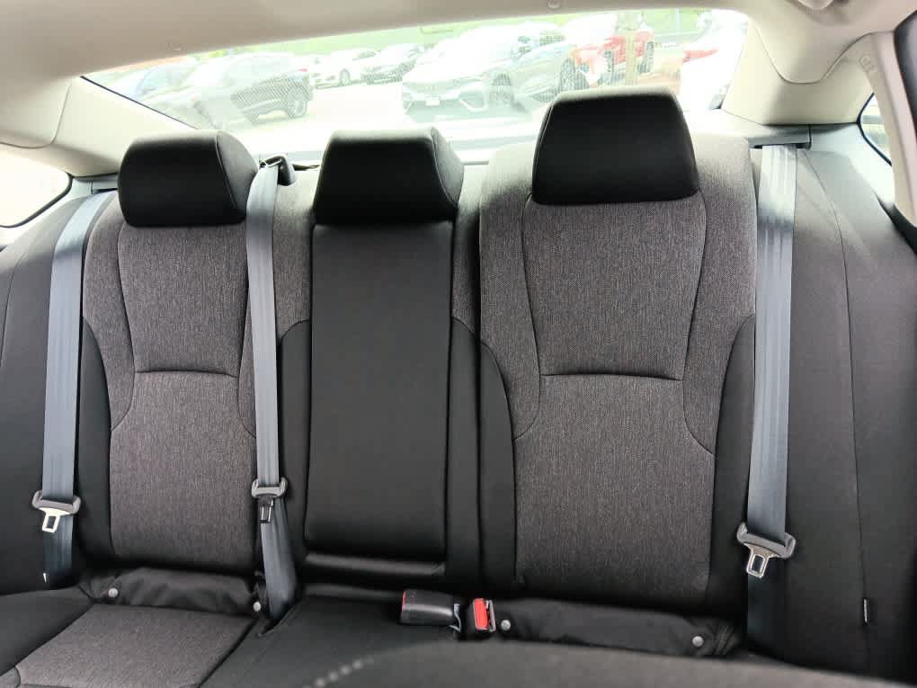 Used 2023 Honda Accord EX image 14