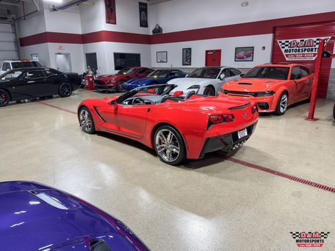 Used 2018 Chevrolet Corvette Stingray Convertible w/ 2LT Preferred Equipment Group image 42