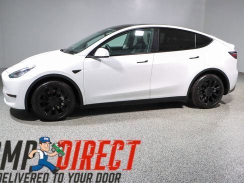 Used 2021 Tesla Model Y Long Range image 10