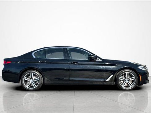 Used 2021 BMW 530e w/ Convenience Package image 6