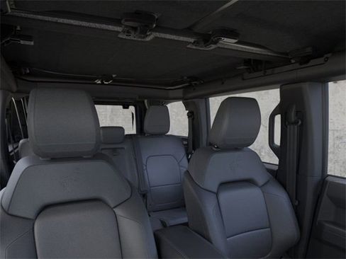 New 2025 Ford Bronco Outer Banks image 12