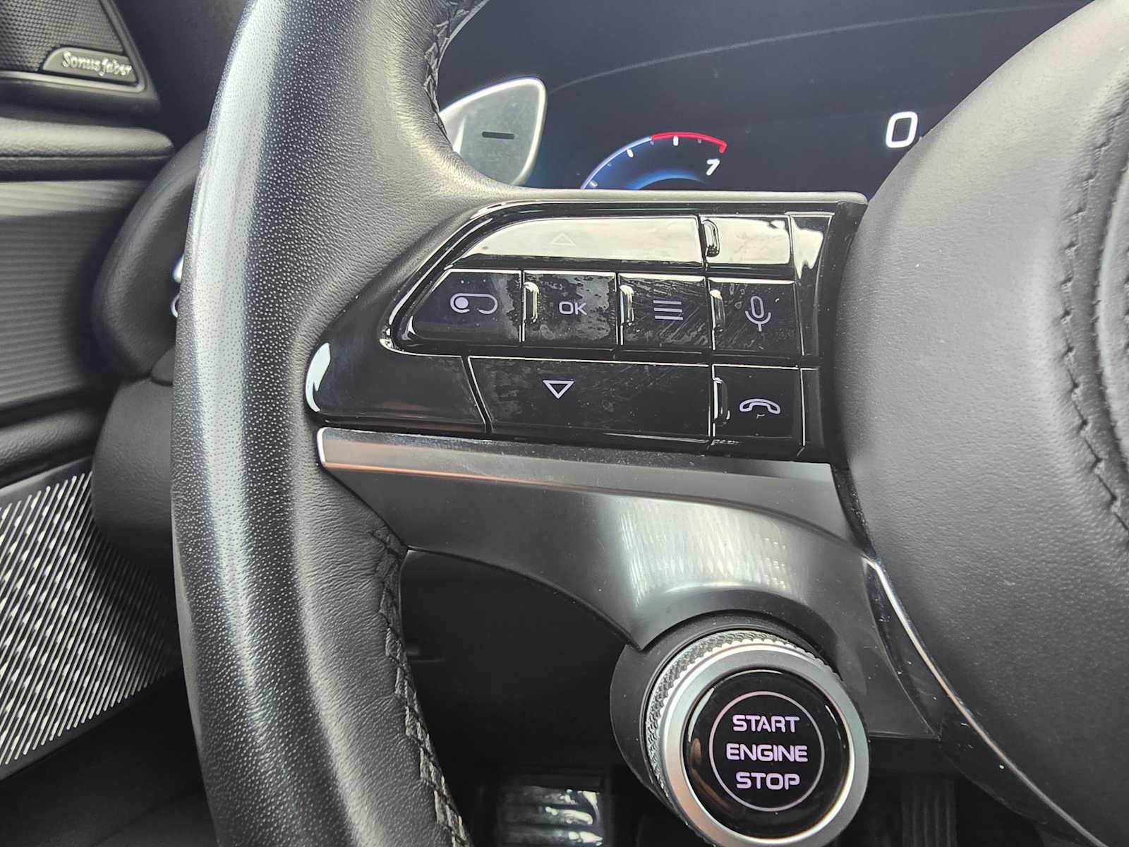 Used 2023 Maserati Grecale GT AWD/4WD image 33