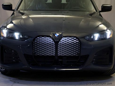 New 2026 BMW i4 xDrive40i w/ M Sport Package AWD/4WD image 6