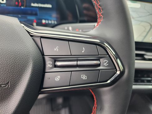 New 2026 Chevrolet Equinox RS image 30