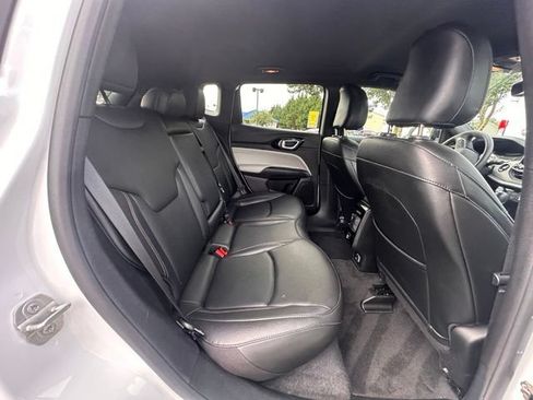 Used 2024 Jeep Compass Limited AWD/4WD image 29