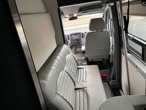 Used 2017 Mercedes-Benz Sprinter 3500 image 24