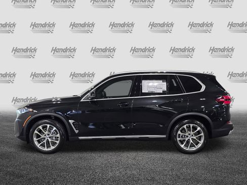 New 2026 BMW X5 sDrive40i image 5