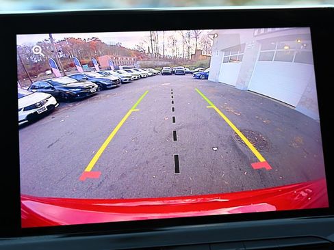 Used 2022 Jeep Compass Limited image 23