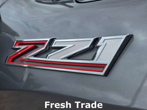 Used 2021 Chevrolet Silverado 1500 LT w/ Z71 Off-Road Package AWD/4WD image 16