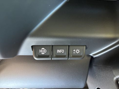New 2026 GMC Sierra 1500 AT4 w/ AT4 Premium Package AWD/4WD image 16