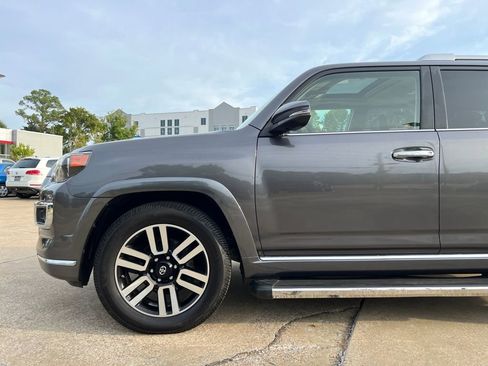 Used 2021 Toyota 4Runner Limited image 31