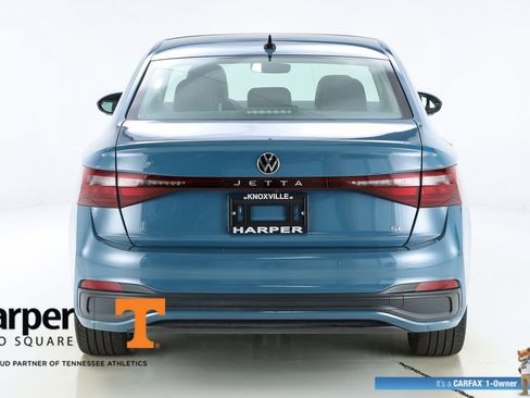 Used 2025 Volkswagen Jetta SE w/ Sunroof Package FWD image 45