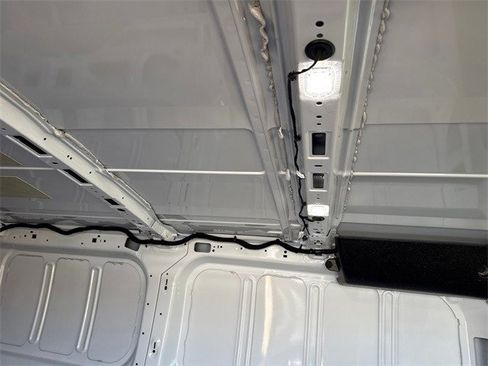 New 2025 Ford Transit 250 Low Roof image 28