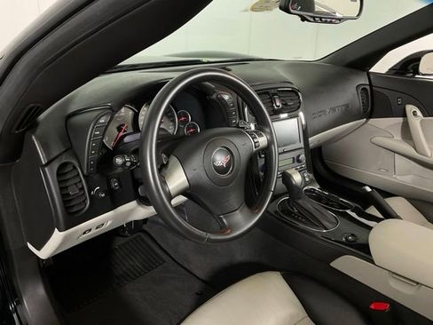 Used 2008 Chevrolet Corvette Convertible w/ Preferred Equipment Group RWD image 34