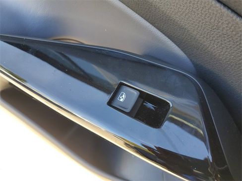 Certified 2023 Volkswagen ID.4 Pro S image 14