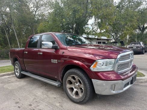 Used 2018 RAM 1500 Laramie w/ Convenience Group AWD/4WD image 1