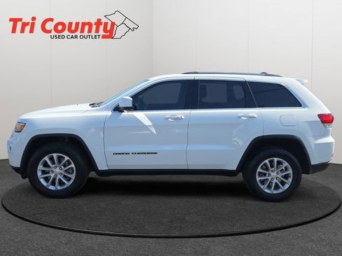 Used 2021 Jeep Grand Cherokee Laredo image 5