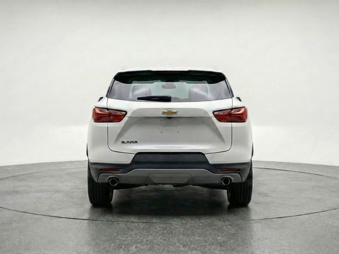 Used 2025 Chevrolet Blazer LT image 7