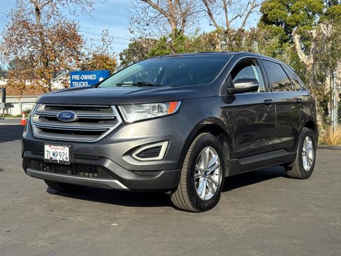 Used 2015 Ford Edge SEL w/ Equipment Group 201A image 4