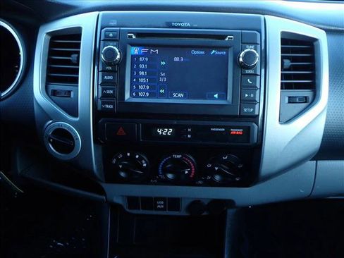 Used 2013 Toyota Tacoma 4x4 Double Cab w/ TRD Sport Pkg image 13